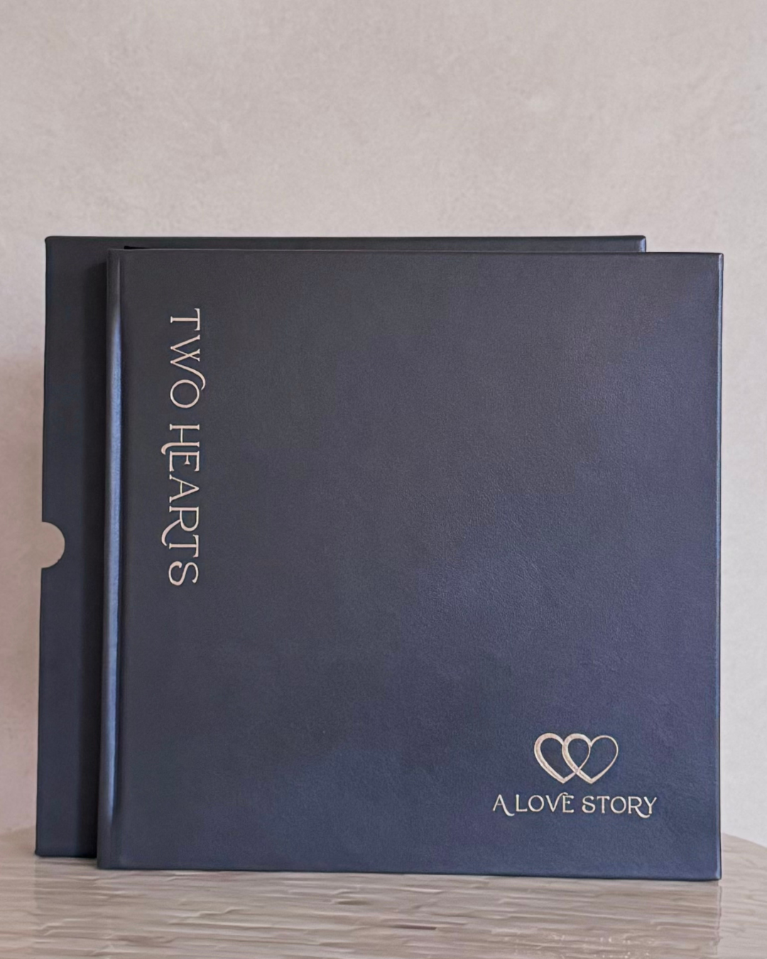 Annay & Co. Couples Journal Two Hearts - A Love Story