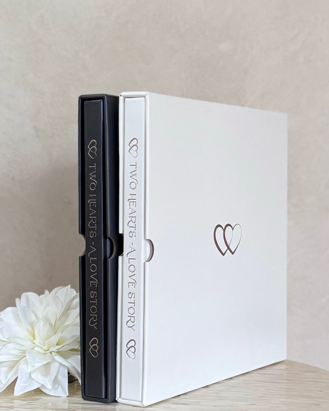 Annay & Co. Couples Journal Two Hearts - A Love Story